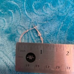 1 inch silver hoop earrings